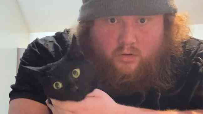 CaseOh’s mom says streamer turned down “millions” to protect his content