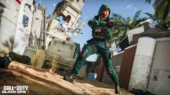 New Black Ops 7 & Warzone gun with homing bullets sounds absolutely broken