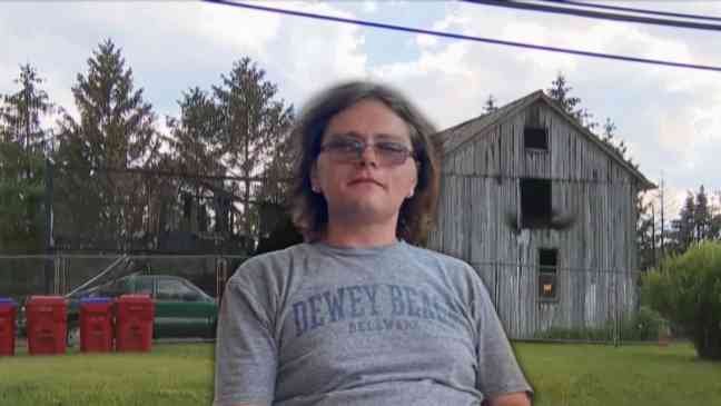 Volunteer firefighter arrested for setting fires he then helped extinguish