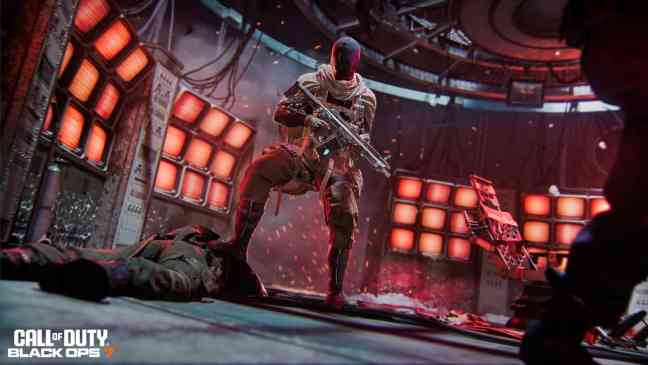 New Black Ops 7 & Warzone gun with homing bullets sounds absolutely broken