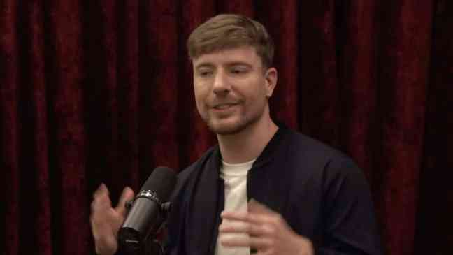 Joe Rogan accidentally convinces MrBeast to make a zombie apocalypse survival show