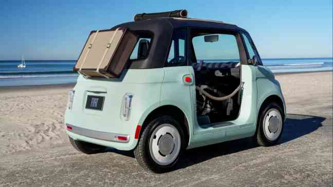Fiat’s tiny ,000 EV only goes 19 mph and it’s coming to the US